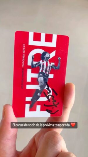 Paulo Futre Instagram - ¿Amigos qué os parece? ❤️ Sem palavras @atleticodemadrid !!!! 😱 #AtleticoDeMadrid #AupaAtleti