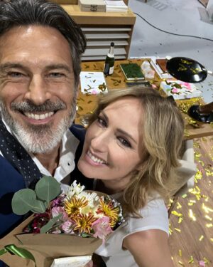 Paulo Pires Instagram - Ontem acabámos de gravar a nossa, e vossa Cacau. 😉❤️
Foi um prazer enorme fazer esta viagem com todos. Colegas Actores, Técnicos e desde janeiro também com o Público!
Continuem a ver este projecto que fizemos com tanta dedicação e amor. 
Obrigado a todos e até breve!

@pluraloficialpt 
@tvioficial 
@cacautvioficial 
@leonorbaboactores 
@akt_agencia 
@centralmodels
