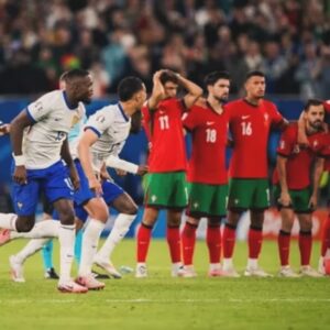 Paulo Pires Instagram - A culpa é do Futebol! 
O grande jogadores falham nos momentos decisivos porque jogam. Arriscam!
O João Félix é um grande jogador e vai continuar a ser! Um abraço forte para o @joaofelix79 e para todos os outros jogadores da nossa seleção que acertam e falham a cada momento do jogo. 
Obrigado a todos! 
Foram dias emotivos 😉❤️