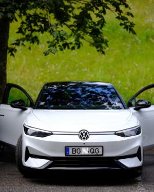 Paulo Pires Instagram - O Design está à vista de todos! 
Confirmo grande conforto, autonomia e espaço.
Que maravilha esta “Limousine” da VW
Obrigado @volkswagenportugal pela experiência!

@volkswagenportugal

#VolkswagenPortugal #VW #ID7 #VWID7 #WayToZero #FamíliaID #PUB