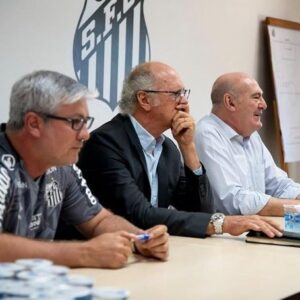 Paulo Roberto Falcão Instagram - Ontem demos um passo importante para esta nova fase. Pela primeira vez consegui estar junto do elenco quase completo, e oficialmente marcamos o início desta temporada, que eu espero ser muito positiva. Um grande 2023 nos aguarda.

///

Ieri abbiamo compiuto un passo importante questa nuova fase. Per la prima volta sono riuscito a stare con la squadra quasi al completo, e abbiamo segnato ufficialmente l'inizio di questa stagione, che spero sia molto positiva. Ci aspetta un grande 2023.