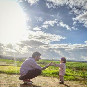 Paulo Vintém Instagram - O tempo com ela é precioso. ❤️