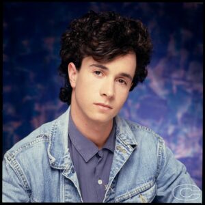 Pauly Shore Instagram - Oh my, oh my look what the Weiz dragged in I think this photo was back in 1988 with one of the greatest photographersi Hollywood, Chris Cuffaro @thecuffarophoto The Calm before the storm. What do you think guys? I should have been in Saved By the Bell right?