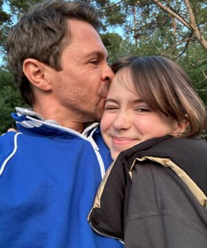 Pavel Derevyanko Instagram - Чуудная прогулка❤️ @varya__derevyanko #папкинадочь