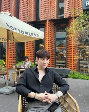 Pawin Kulkaranyawich Instagram - 😎