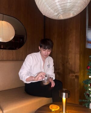Pawin Kulkaranyawich Instagram - 🍸