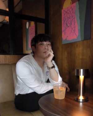 Pawin Kulkaranyawich Instagram - 🍸