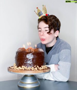 Paxton Booth Instagram - It’s my 12th birthday today 🎉