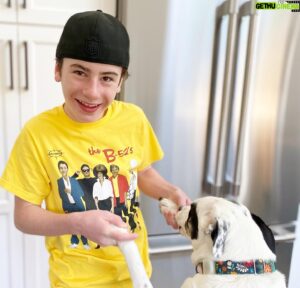 Paxton Booth Instagram - 🪨🦞 makes everyone dance! Even Ripley 🐾
 @theb52sband