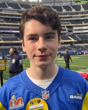 Paxton Booth Instagram - Did something super cool this weekend🏈