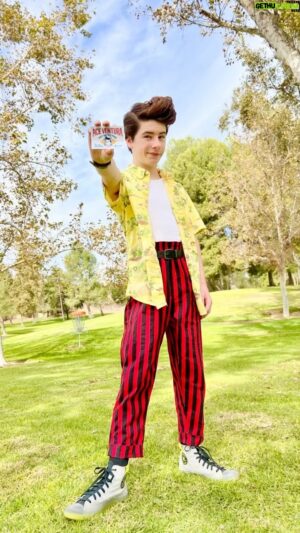Paxton Booth Instagram - Happy Halloween! 🎃

#aceventura