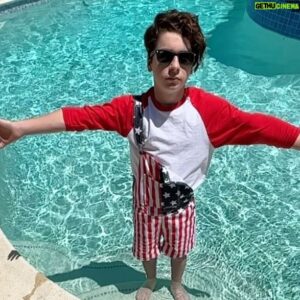 Paxton Booth Instagram - Happy Birthday ‘Merica 🇺🇸