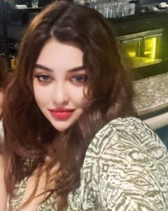 Actress Payal Ghosh HD Photos and Wallpapers August 2024
