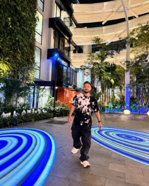 Paytaai Wongkamlao Instagram - กูทำงานคืนนอนเช้า ไม่ต้องนัดกันยามเช้า