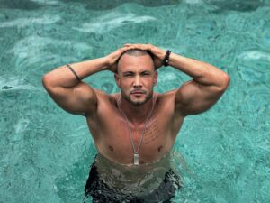 Pedro Barroso Instagram - It all begins with you. If you don’t care for yourself, you won’t be strong enough to take care of anything in life.

Ph @itsmiguel_com 
Dream Place @grandehotelthermas - Nature and Spa