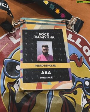 Pedro Beloniel Instagram - @umadocemaravilha entregue! Obrigado @lgniemeyer & @loniemeyer pela oportunidade de fazer parte dessa linda história! Obrigado aos meus sócios, parceiros e todos com quem pude trabalhar direta e indiretamente nesse projeto tão desafiador! Foi lindo demais, que venham os próximos! Vida longa ao Doce!