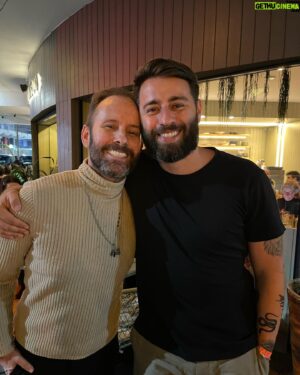Pedro Beloniel Instagram - Viva @leomarcal , viva a vida ! Que seu ano seja cheio de muita prosperidade e saúde meu amigo. Te amo!