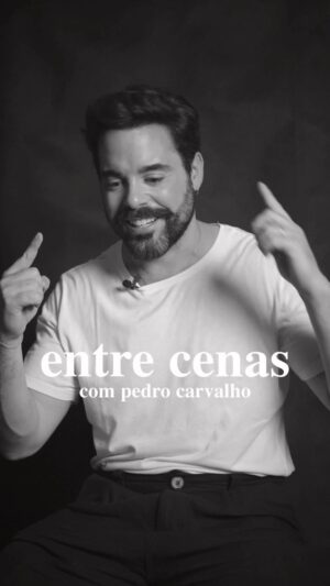 Pedro Carvalho Instagram - Amigos do 🇧🇷, no ‘entre cenas’ de hj trago mais uma novela portuguesa que fiz e que passou aqui no Brasil, na Band, à pouco tempo: ‘OURO VERDE’. 
Foi um personagem bem intenso que amei fazer e ainda ganhámos o Emmy!🏆 Assistiram?
