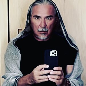 Pedro Damián Instagram - #mirada #tiempo #azul