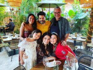 Pedro Damián Instagram - @_polvo.estelar @alexamelkman #celebration #birthday #happiness #caribbean #caribeanfood #family #love