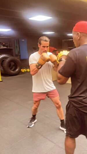 Pedro Sousa Instagram - Back to the grind ! 
Da série pessoas a serem pessoas…