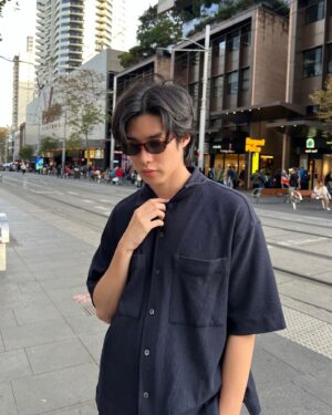Peemapol Panichtamrong Instagram - When in Sydney 🇦🇺🤩 #cosstores #COSThailand