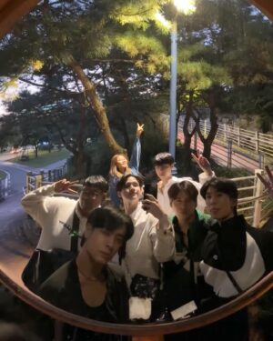 Peerawich Ploynumpol Instagram - 뭐하세요?