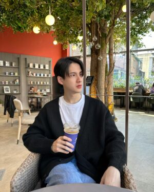 Peerawich Ploynumpol Instagram - ☕️