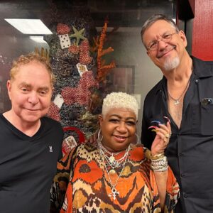 Penn Jillette Instagram - Thanks for visiting our show @luenell ! 
#vegas #comedy #magic #luenell