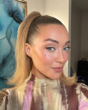 Penny Lane Instagram - What a weekend. @si_swimsuit it was everything and more. 🥳