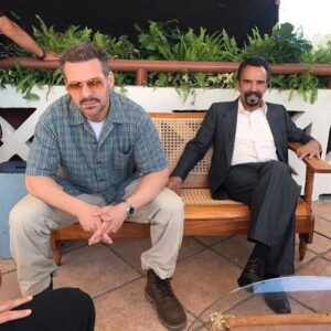Pêpê Rapazote Instagram - Con mi hermano mayor Damian Alcazar. With my Big brother Damian Alcazar. One for the ages #narcos @narcos @netflix