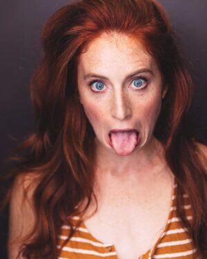 Perri Lauren Instagram - I hope your day is as silly as this photo :)