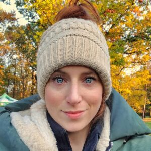 Perri Lauren Instagram - My favorite thing about the fall is the crisp cool air and foliage. NJ has been serving this season. 

What's your favorite season and favorite activity during that season?

I'll always love a bike ride through the trees. But I really want to head up to Mountain Creek in Vernon and check out their Mountain Coaster!