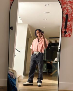 Perris Howard Instagram - i’m literally looking at the man in the mirror