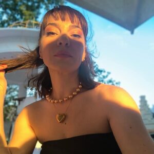 Pervin Bağdat Instagram - Balon etek modaymış ; fyi ! 😋