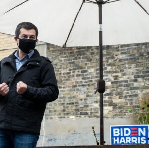Pete Buttigieg Instagram - Campaigning looks different this year, but Democrats are finding ways to do it so it's safe and we’re still getting our message out to voters.