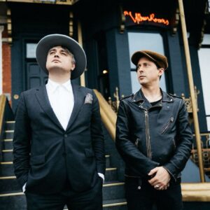 Pete Doherty Instagram - ‘𝙿𝚎𝚝𝚎 𝚊𝚗𝚍 𝙲𝚊𝚛𝚕 𝚊𝚛𝚎 𝚕𝚒𝚟𝚒𝚗𝚐 𝚙𝚛𝚘𝚘𝚏 𝚝𝚑𝚊𝚝 𝚝𝚑𝚎𝚒𝚛 𝚋𝚕𝚘𝚘𝚍 𝚍𝚘𝚎𝚜 𝚛𝚞𝚗 𝚝𝚑𝚒𝚌𝚔 𝚊𝚗𝚍 𝚝𝚑𝚎𝚢 𝚊𝚛𝚎 𝚒𝚗 𝚏𝚊𝚌𝚝 𝚜𝚝𝚒𝚕𝚕 𝚊𝚜 𝚝𝚑𝚒𝚌𝚔 𝚊𝚜 𝚝𝚑𝚒𝚎𝚟𝚎𝚜…’

Read all about it in @clashmagazine: https://www.clashmusic.com/features/brothers-in-arms-the-libertines-interviewed/