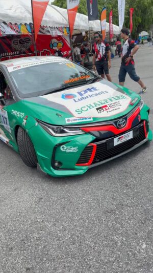 Pete Thongchua Instagram - ⚡️#17 Pit out  @pttlubricants_motorsport @schaefflergroup #rzracing #rotor17 #wearethai #thairacer