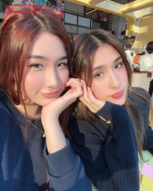 Pete Thongchua Instagram - 💞Seya&Miya