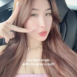 Pete Thongchua Instagram - ❤️‍🔥 out now!!! #เซย่ามิย่าดูดีดี