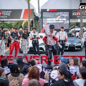 Pete Thongchua Instagram - Meet n Greet session @miya_thongchua in @tgrthailand