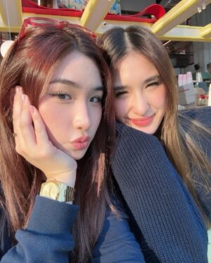 Pete Thongchua Instagram - 💞Seya&Miya