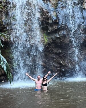 Peter Dale Instagram - Unreal experience with the family yesterday on safari in the beautiful Mauritius !! So buzzing. Bloody love waterfalls 🙌🏻. @amylbirchall @angegolflife 
Massive thanks to @chakatravel and @heritageresorts for making this amazing opportunity happen ❤️