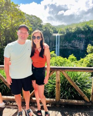 Peter Dale Instagram - Don’t go chasing … 
Mauritius you were bloody wonderful 🇲🇺❤️
@amylbirchall ❤️
