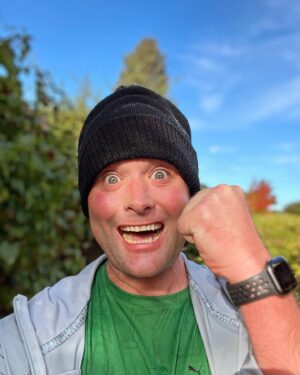Peter Dale Instagram - I mean it really isn’t the quickest but I bloody well did it !! My first ever 10 miler (16km). Coooooome on 🎉🏃🏼🙌🏻. Legs in bits, mind on flames 🔥🔥