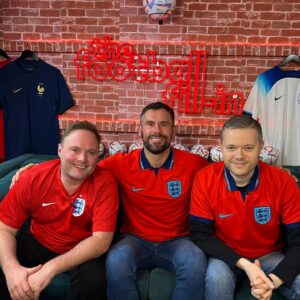 Peter Dale Instagram - I proper love doing @thefootballfillin and the @thefozcastpodcast . Such a brilliant laugh with the legends @benfosters @rhinolegs_tom @goldbridgemark .