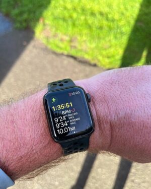 Peter Dale Instagram - I mean it really isn’t the quickest but I bloody well did it !! My first ever 10 miler (16km). Coooooome on 🎉🏃🏼🙌🏻. Legs in bits, mind on flames 🔥🔥