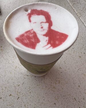 Peter Facinelli Instagram - Just ordered a Peter Frappinelli
❤️