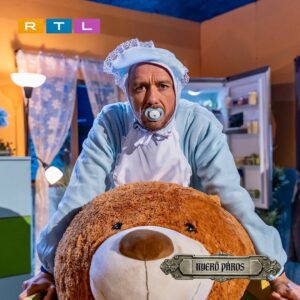 Péter Kabát Instagram - Szeretitek a kis babákat?👶🏻🥰 Ha igen, akkor a mai adást mindenképpen nézzétek, mert nagyon vicces lesz!!!😂🤣🤪 Ma este is Nyerő Páros 19:45-től az RTL-en!!!🥰🤟 #reklam #nyeroparos #rtl