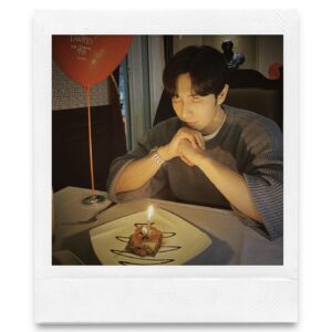 Peter Kuan Instagram - ⠀⠀
水瓶怪物謝謝大家的祝福
お誕生日おめでとう🎂🎈✨
